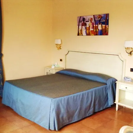 Quadrifoglio Eur 3* Rome